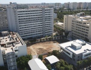 Akdeniz Üniversitesi Hastanesi’ne çocuk acil, ameliyathane ve yoğun bakım binası yapılacak