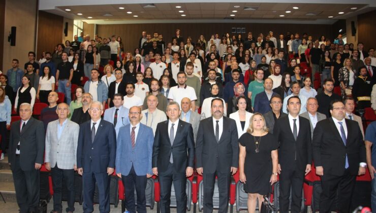 Akdeniz Üniversitesi’nde ’Ziya Gökalp Paneli’ düzenlendi