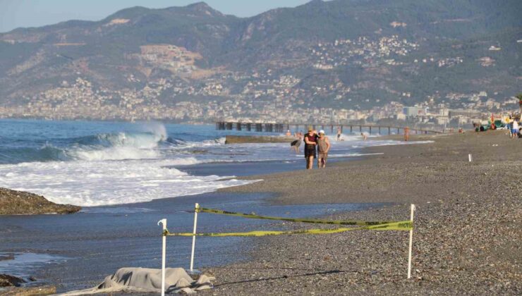 Alanya’da 20 yaşındaki gencin cansız bedeni kıyıya vurdu