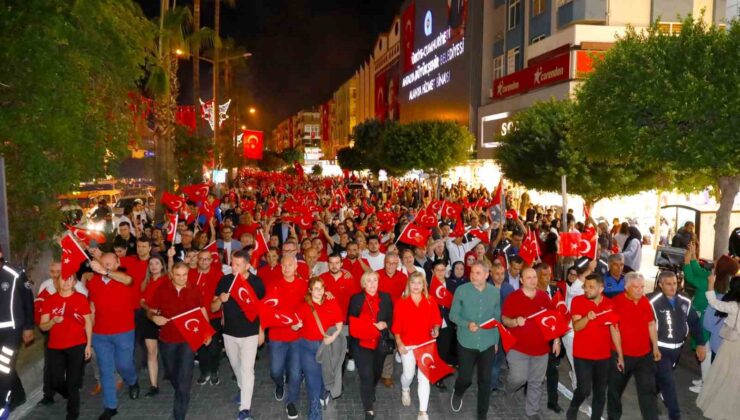 Alanya’da Cumhuriyet Bayramı’na büyük ilgi