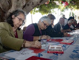 Alzheimer hastaları Cumhuriyet Bayramı’nı kutladı