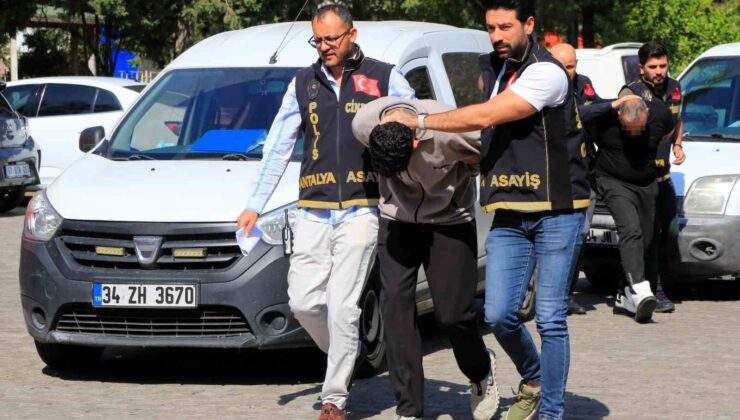 Antalya’da 22 yaşındaki Ahmet, kör kurşuna kurban gitmiş