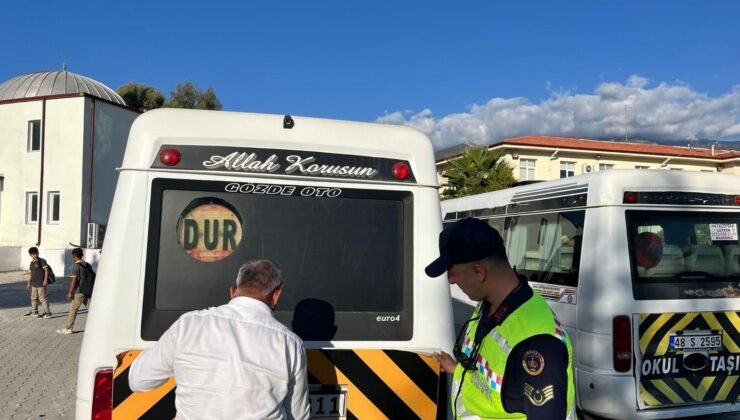 Antalya’da okul servis araçlarına denetim