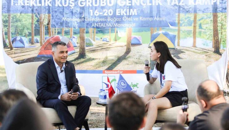 Başkan Kara yaz kampında gençlerle buluştu