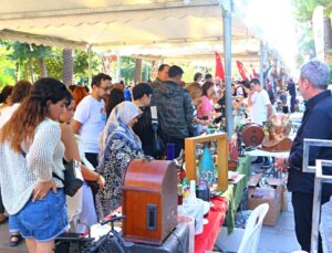 Binbir çeşit antika bu festivalde