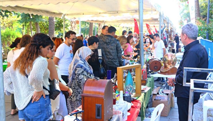 Binbir çeşit antika bu festivalde