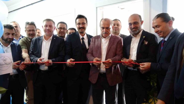 Büro Memur-Sen Burdur Şubesi hizmete açıldı