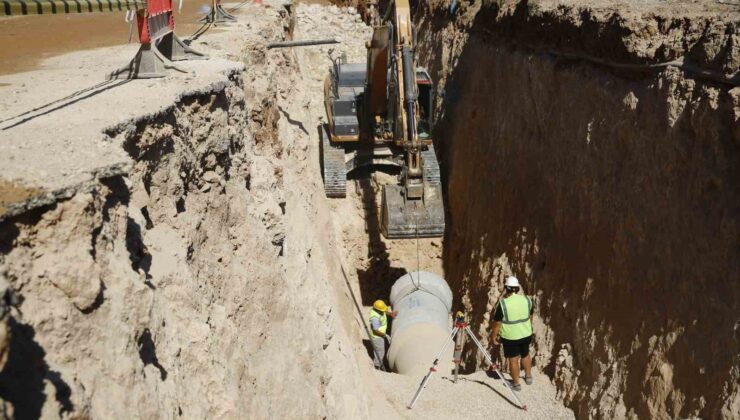 Büyükşehir’den Aksu’da 185 milyonluk altyapı çalışması