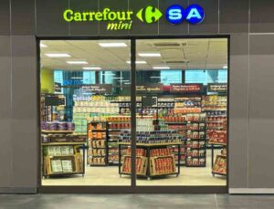 CarrefourSA yeni mağazasını Çukurova Uluslararası Havalimanı’nda açtı