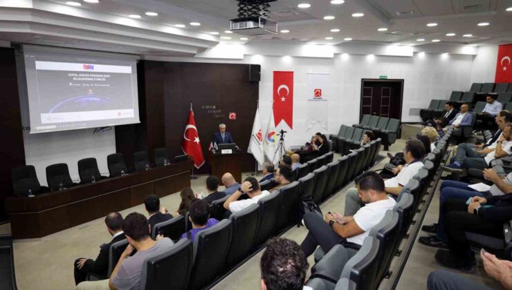 Cumhurbaşkanlığı Dijital Dönüşüm Ofisi Birim Sorumlusu Özer: “Dijital Yüzyılda Adana öncü şehirlerden biri olacak”