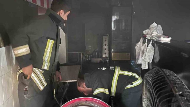 Defne’de işyeri yangını