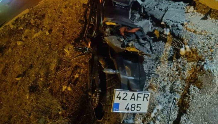 Devrilen motosikletteki 1 kişi öldü, 1 kişi yaralandı