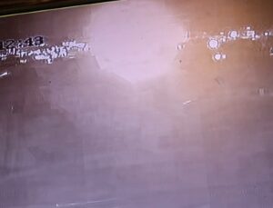 Elektrik trafosundaki patlama vatandaşları tedirgin etti