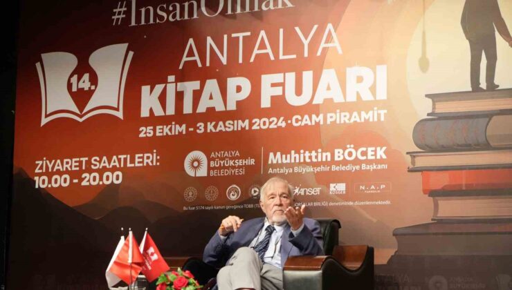 İlber Ortaylı’dan gençlere tavsiyeler: “Kendinizi yetiştirin, okuyun, dil öğrenin, gezin”