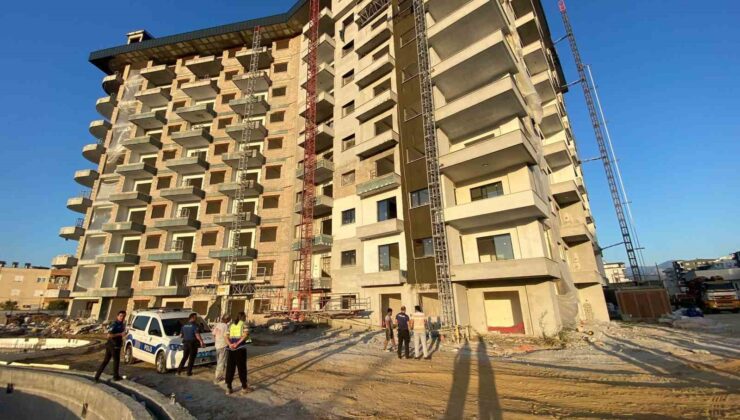 İnşaattan düşen işçi hayatını kaybetti