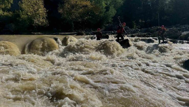 Irmakta kaybolan 23 yaşındaki Ahmet’i arama çalışmalarından sonuç çıkmadı