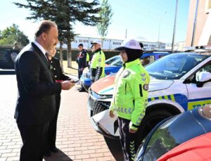 Isparta’da emniyet ve jandarma teşkilatına 11 araç