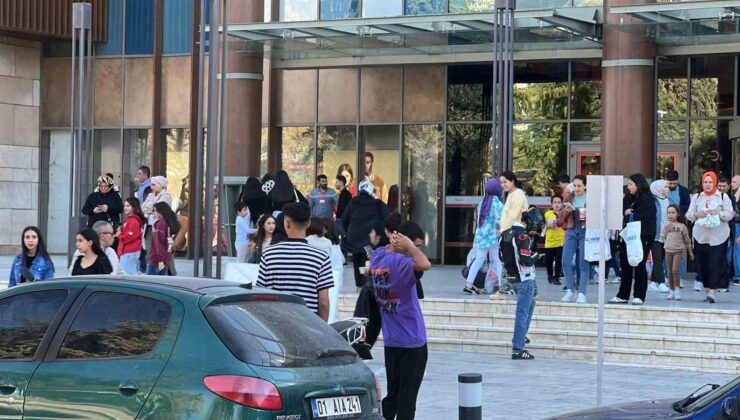 Kahramanmaraş’ta 4.4 büyüklüğünde deprem meydana geldi