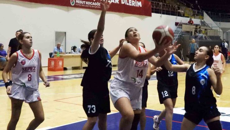 Kepez Belediyespor U16 Kadın Basketbol Takımı, 28 sayı farkla kazandı