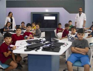 Mercan Bilim Merkezi’nde ’Robotik Kodlama Atölyesi’ açıldı