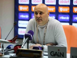 Sami Uğurlu: “Deplasmanda bu puanları toplayan takımın çok daha fazla puan alması gerekiyordu”