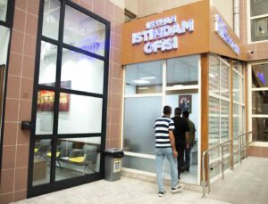 Seyhan Belediyesi “İstihdam Ofisi” iş arayanlara umut oldu