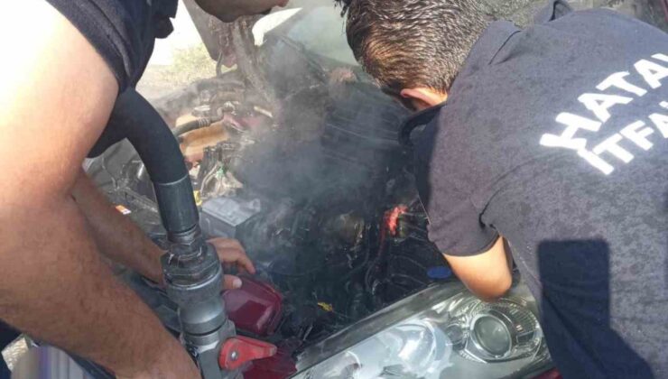 Seyir halindeki aracın motor kısmında yangın çıktı