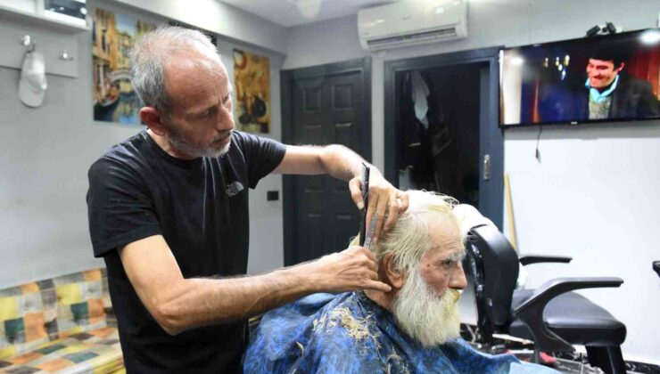 Sokakta yaşayan vatandaşa belediyeden yardım eli