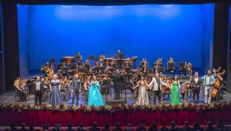 Yeni sanat sezonu “Gala Konser” ile başladı