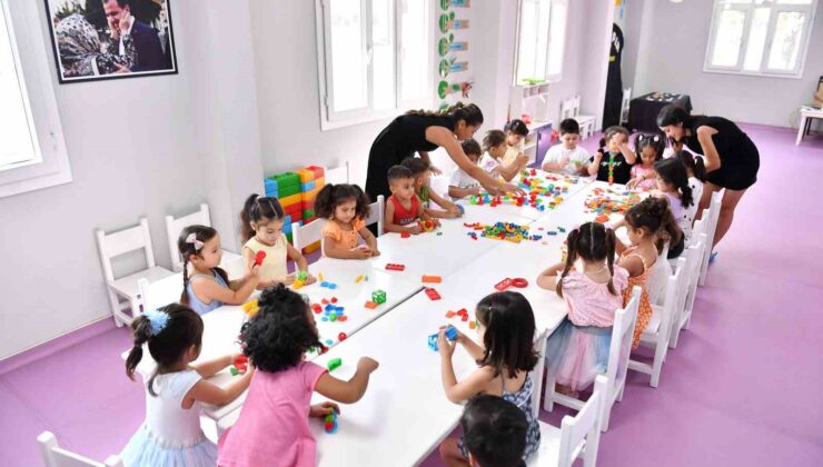 Yenice Yaşar Bayboğan Hizmet Binası her yaş grubuna kucak açıyor