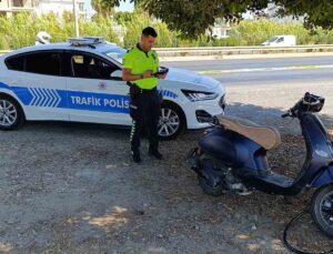 Yola dökülen mazot, kazalara neden oldu