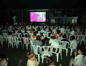 Akdeniz Belediyesinden çocuklara tatil hediyesi