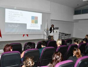 Alanya Üniversitesi’nde 10 Kasım Atatürk’ü anma töreni