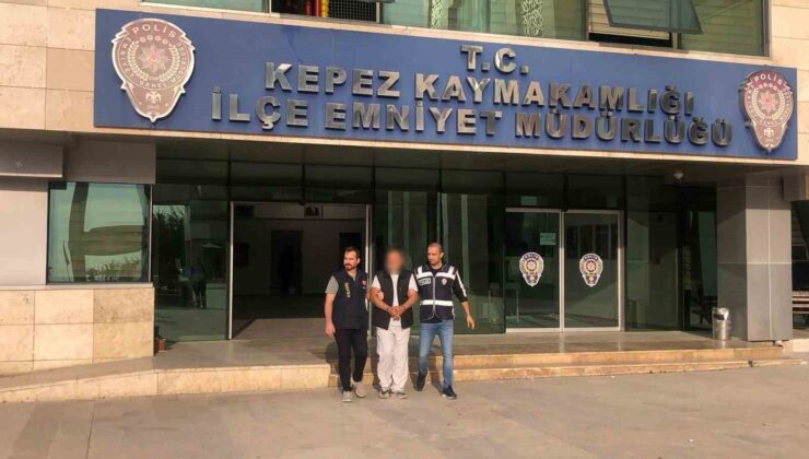 Antalya’da 23 yıl 9 ay 29 gün kesinleşmiş hapis cezasıyla aranan şahıs yakalandı