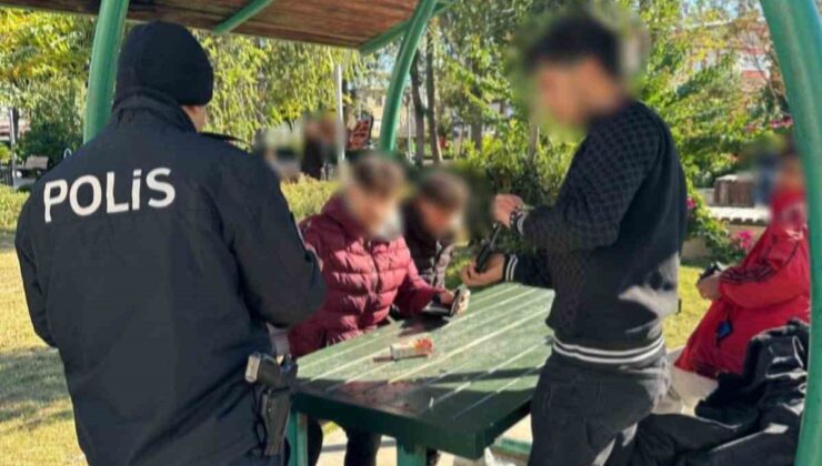 Antalya’da polis huzur uygulaması ve denetimler gerçekleştirdi