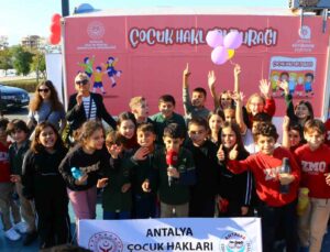 Antalya’nın ilk “Çocuk Hakları Durağı” açıldı