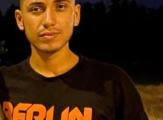 Bahçe duvarına çarpan motosiklet sürücüsü hayatını kaybetti