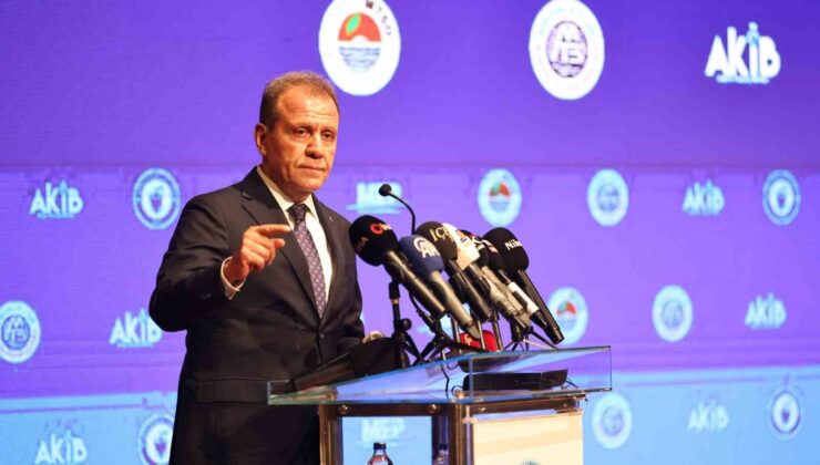 Başkan Seçer:  “Siyaset üstü düşünürsek Mersin’in önünde hiçbir engel yok”