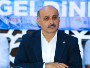 Eğitim-Bir-Sen Adana Şube Başkanı Sarıgeçili: “Öğretmenlerimize verilen değer her şeye değer”