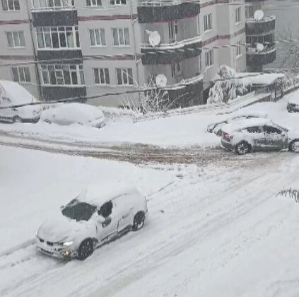 Elbistan’da kar çilesine, vatandaş tepkisi