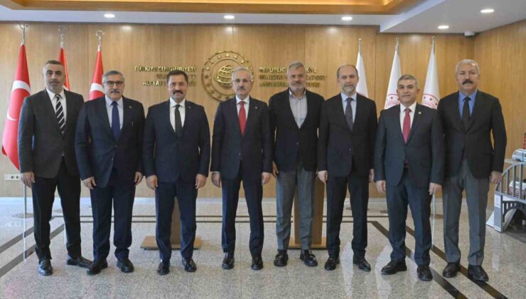 Hatay’ın idarecilerinden Ankara çıkarması