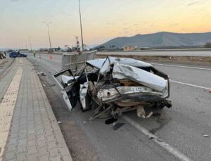Hurdaya dönen Fiat Tofaş 16 yaşındaki çocuğa mezar oldu
