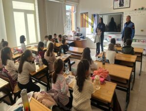 Isparta’da 265 vatandaş ve 37 öğrenci güvenlik konularında bilgilendirildi