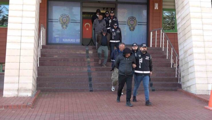 Isparta’da kaçak defineciler adliyeye sevk edildi