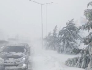 Kahramanmaraş-Göksun yolu kar nedeniyle kapandı