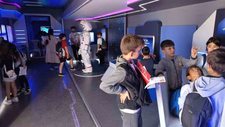 Kepez’in Bilim ve Teknoloji Tırı, Serik Bilim Festivali’nde