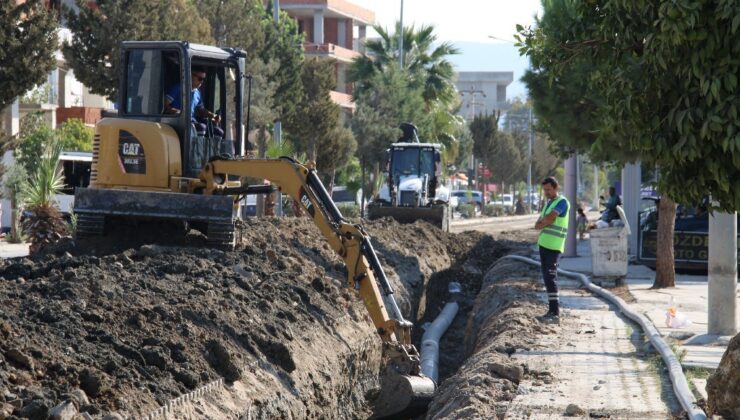 Kınık ve Ova’da 40 yıllık içme suyu hattı yenileniyor