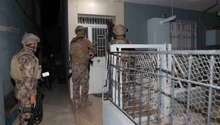 Mersin merkezli 3 ilde yasa dışı bahis operasyonu: 17 tutuklama