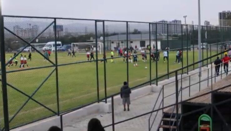 Mersin’de amatör maçta kavga çıktı, ortalık savaş alanına döndü