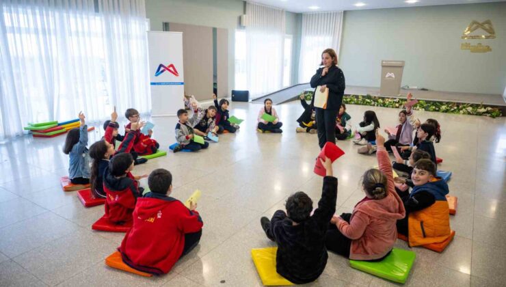 Mersin’de çocuklara, hakları düzenlenen etkinlikle anlatıldı